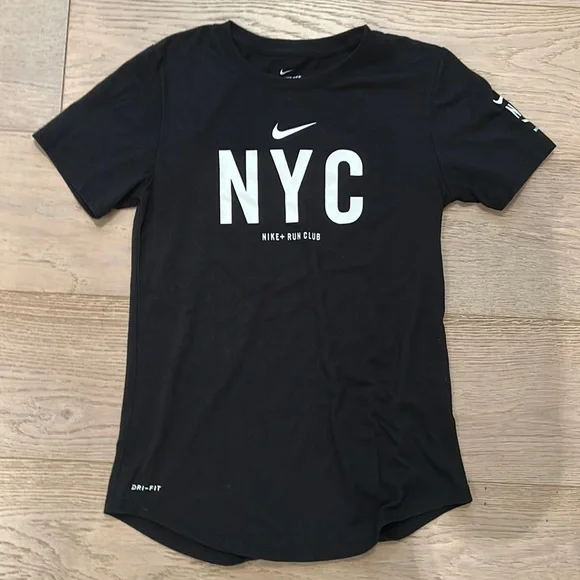 Nike Tops Nike Run Clubwomens Short Sleeve Tee Screen Print On